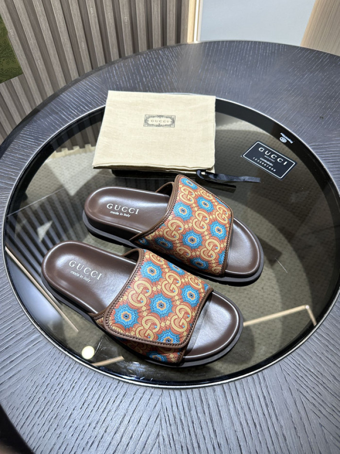 Gv*c slippers