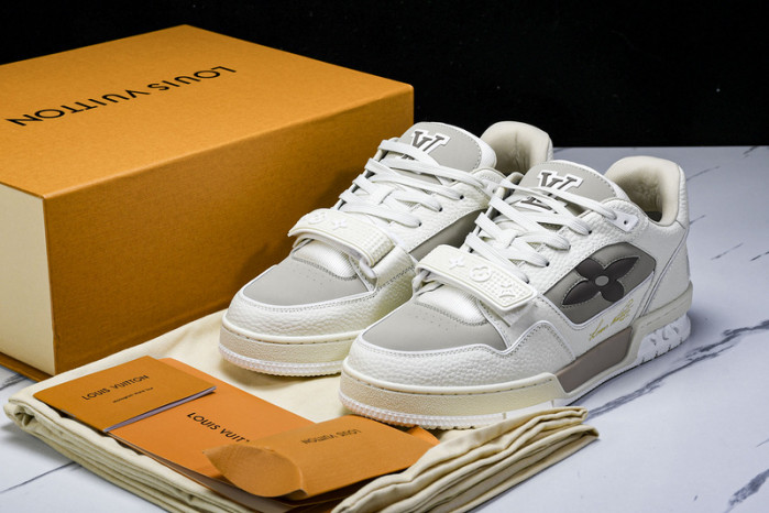 LV SNEAKER LOW FOR-LV100