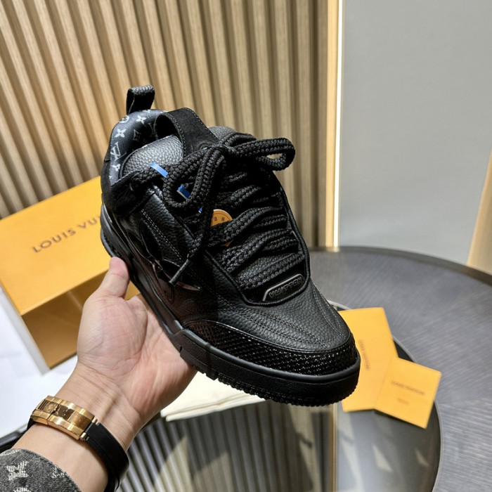 LV SNEAKER LOW FOR-LV240