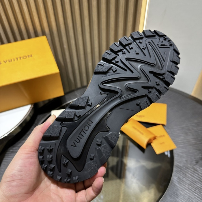 LV SNEAKER Runner Tatic  FOR-LV393