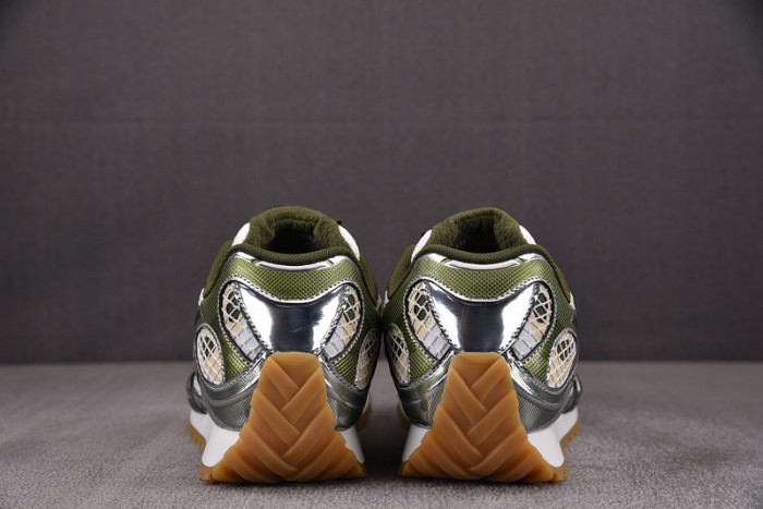 b0tt*ga Ven*ta orbit sneaker