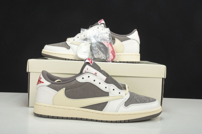 TRAVIS SCOTT X AIR JORDAN 1 LOW OG REVERSE MOCHA DM7866-162