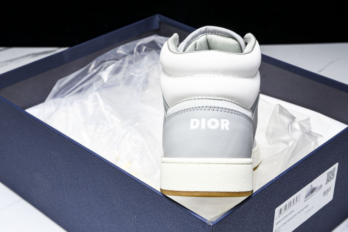 D10R B27 High Top Sneaker 10804