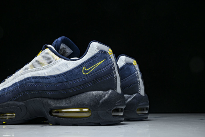 Eric Koston x Nike SB Air Max 95 111011