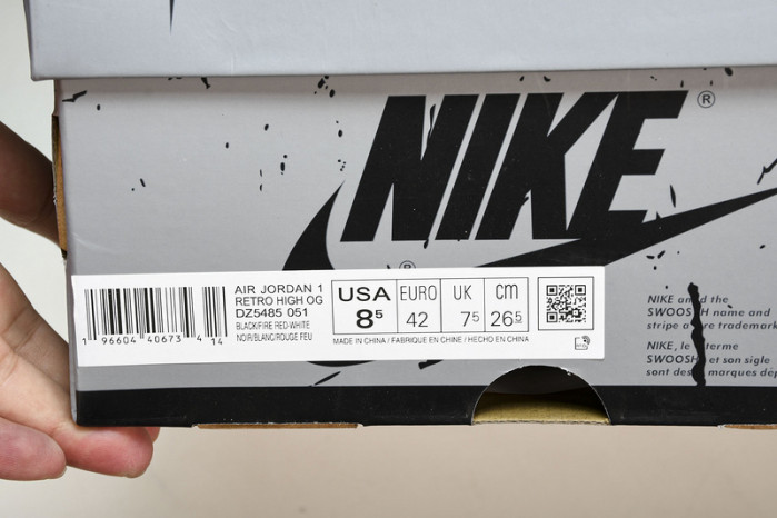 Air Jordan 1 High OG“Washed Black”  DZ5485-051