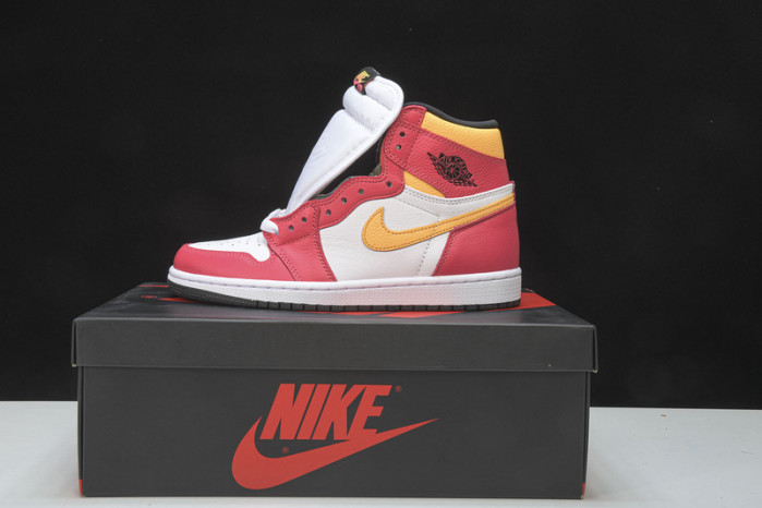 AIR Jordan 1 Retro High OG Light Fusion Red 555088-603