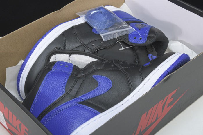 Air Jordan 1 Retro Royal (2017) 555088-007