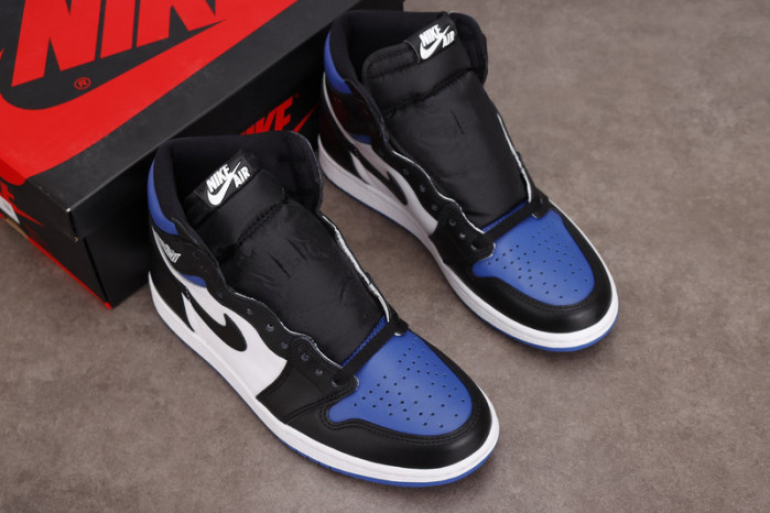 Air Jordan 1 Retro High Black Game Royal 555088-041