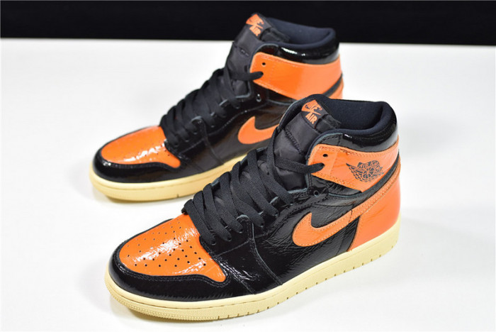 Air Jordan 1 Shattered Backboard 3.0 555088-028