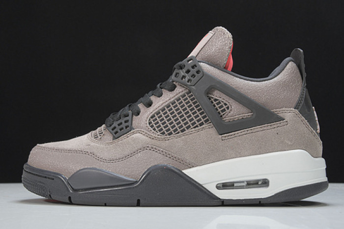 Air Jordan 4 Retro Taupe Haze DB0732-200