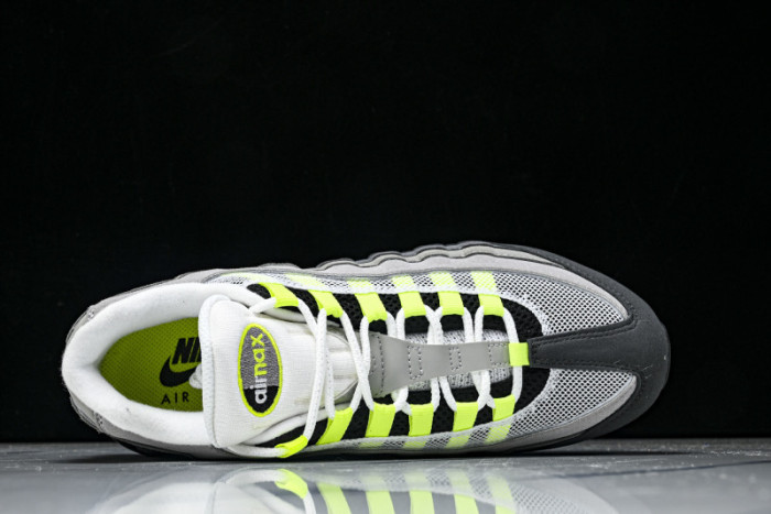 Nike Air Max 95 OG HM4740-001