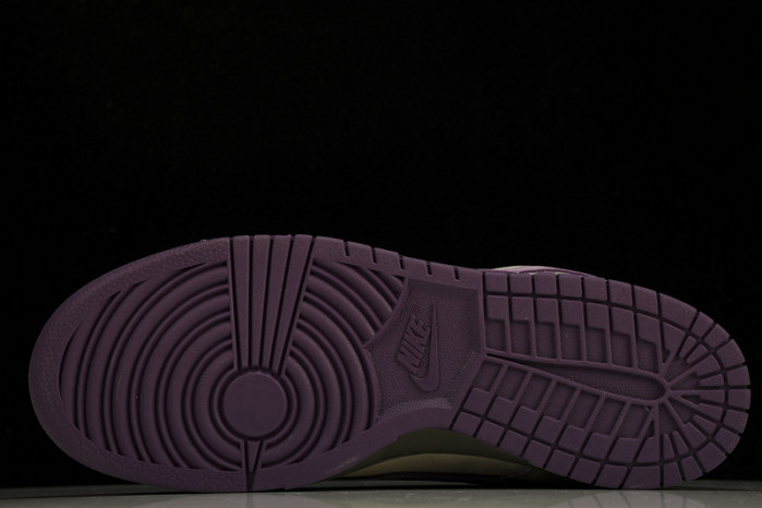 Nike Dunk SB Low Purple Pigeon 304292-051