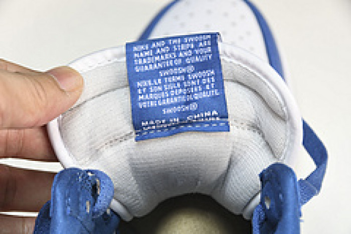 Air Jordan 1 High OG "True Blue" DZ5485-410