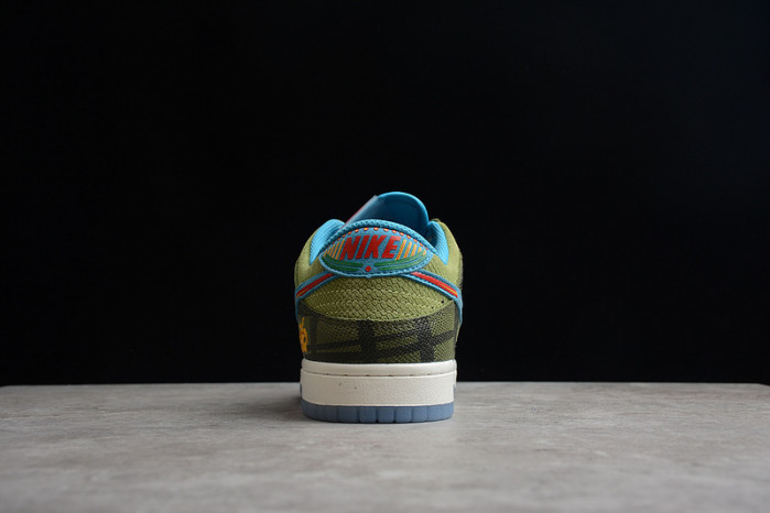 Nike SB DUNK LOW SIEMPRE FAMILIA GREEN/BLUE/CYAN DO2160-335
