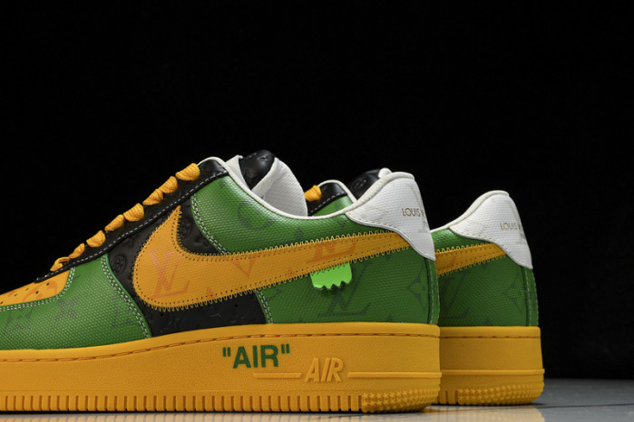 Nike Air Force 1 LV 022602