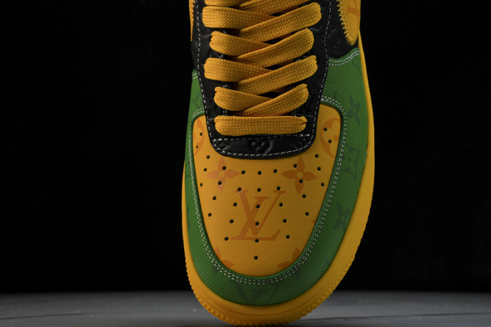 Nike Air Force 1 LV 022602