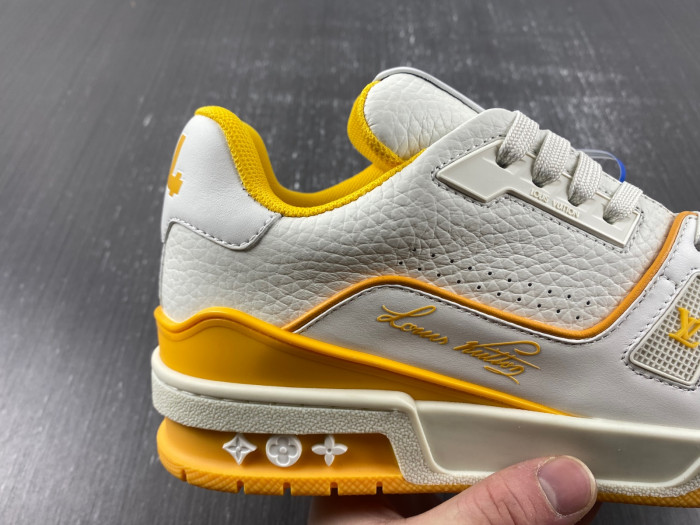 LV SNEAKER LOW   12111
