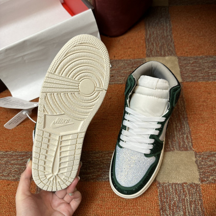 AIR JORDAN 1 RETRO  AJ-15