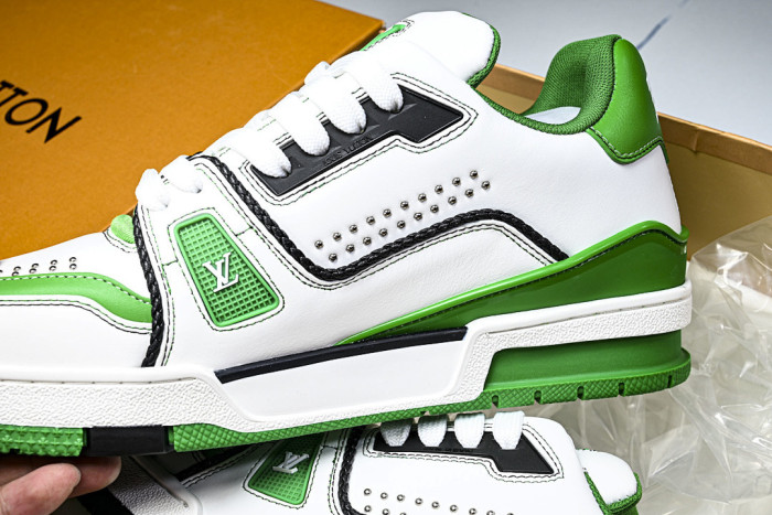 LV SNEAKER TRAINER FOR-LV428