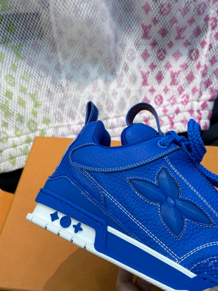 LV SNEAKER LOW  012401