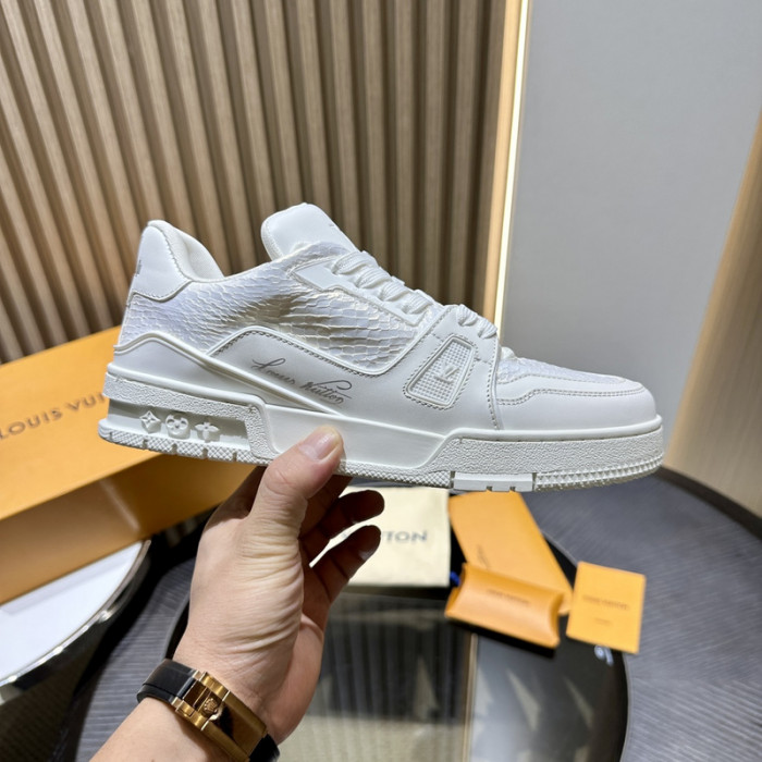 LV SNEAKER LOW FOR-LV204