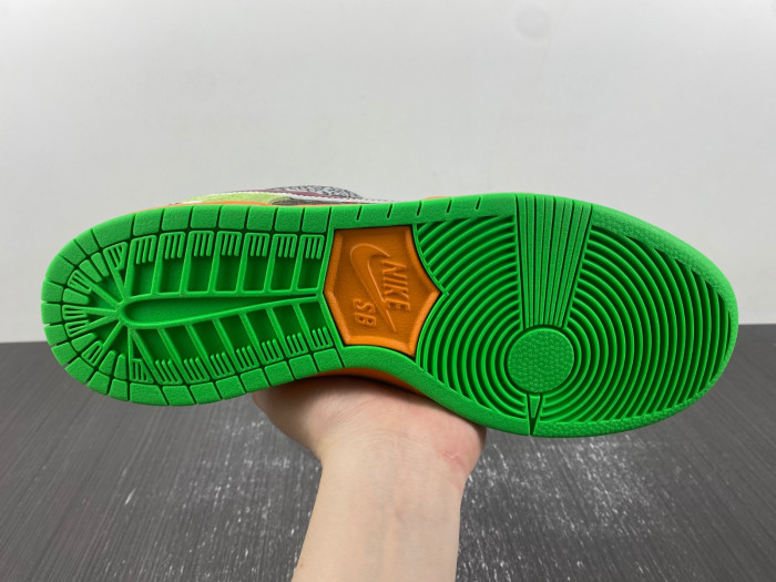 Nike Dunk Low WHAT THE PAUL  DM0807-600