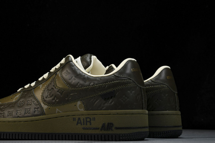 Nike Air Force 1 LV 022603
