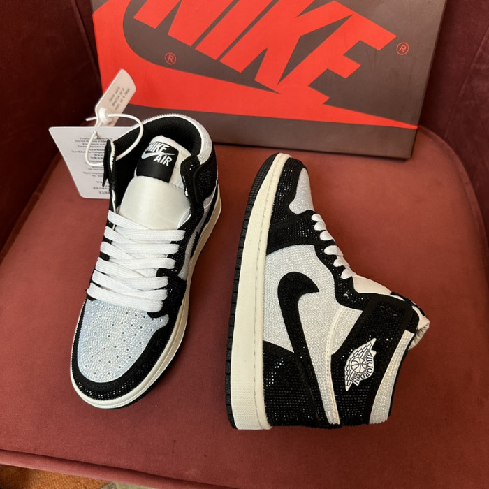 AIR JORDAN 1 RETRO  AJ-22