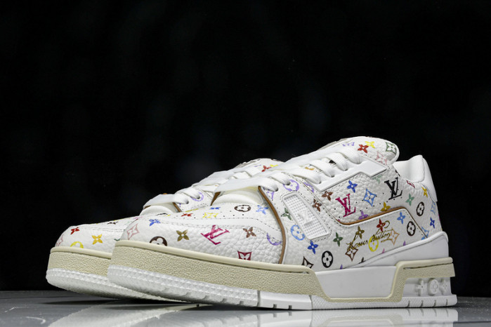 LV SNEAKER LOW FOR-LV233