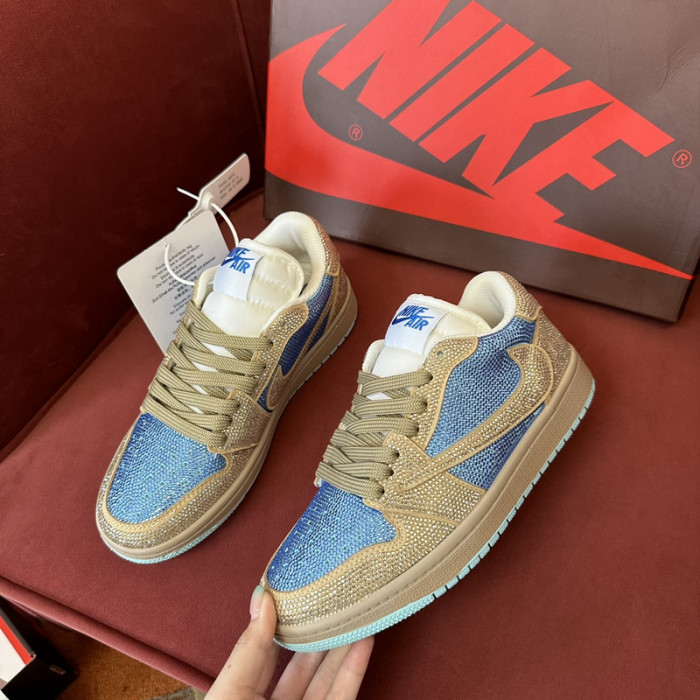 AIR JORDAN 1 RETRO  AJ-32
