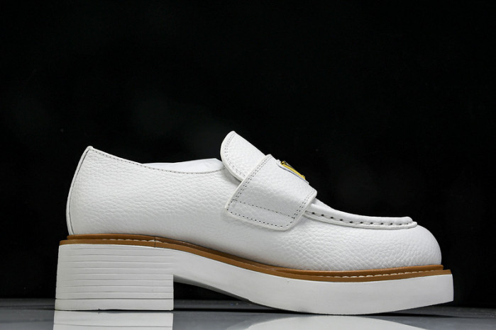 PRA shoes