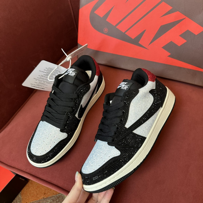 AIR JORDAN 1 RETRO  AJ-39