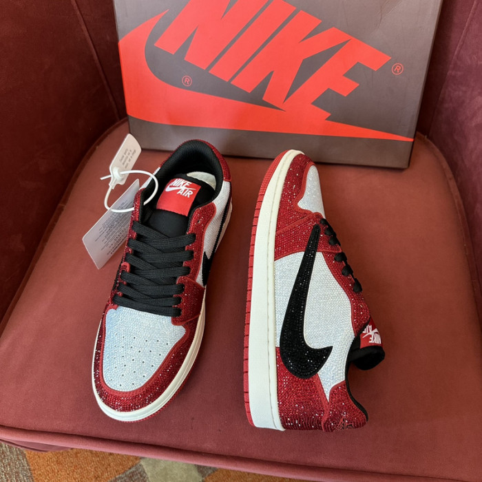 AIR JORDAN 1 RETRO  AJ-40