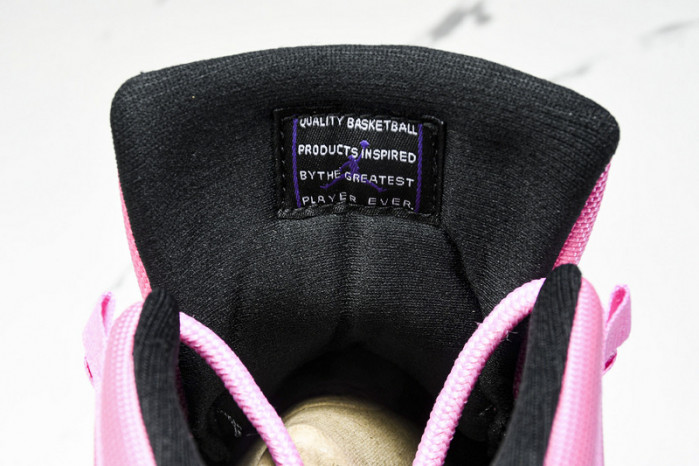 Air Jordan 11 CT8012-500
