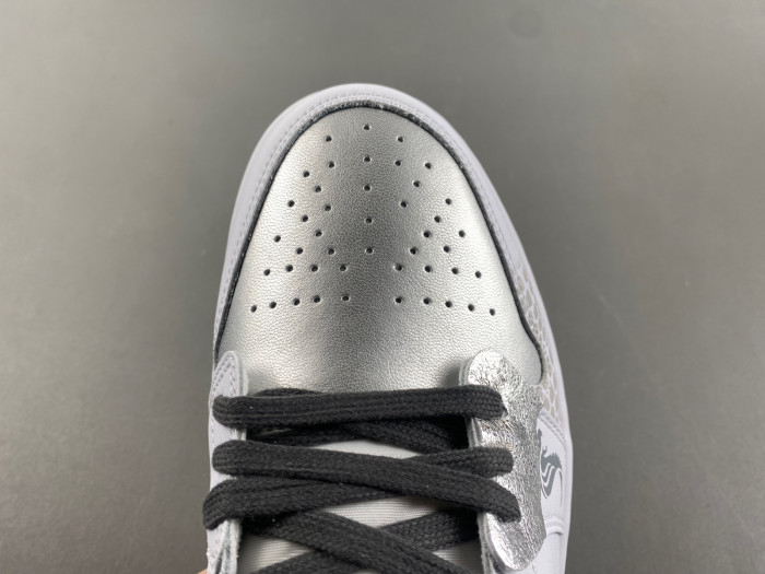 Air Jordan 1 Low 553558-152