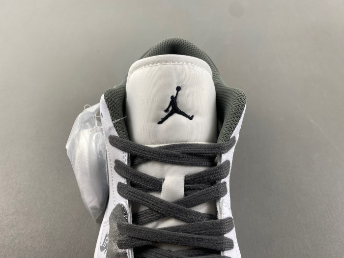 Air Jordan 1 Low 553558-152
