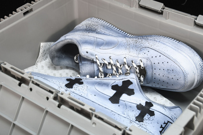 NIKE AIR FORCE 1  CW2288-111
