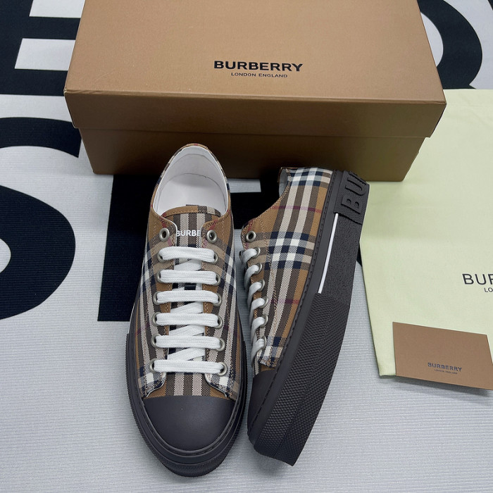 BUR  SNEAKER