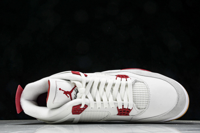 Nike SB x Air Jordan 4 Retro SP 