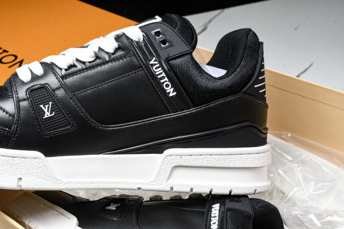 LV SNEAKER LOW FOR-LV212