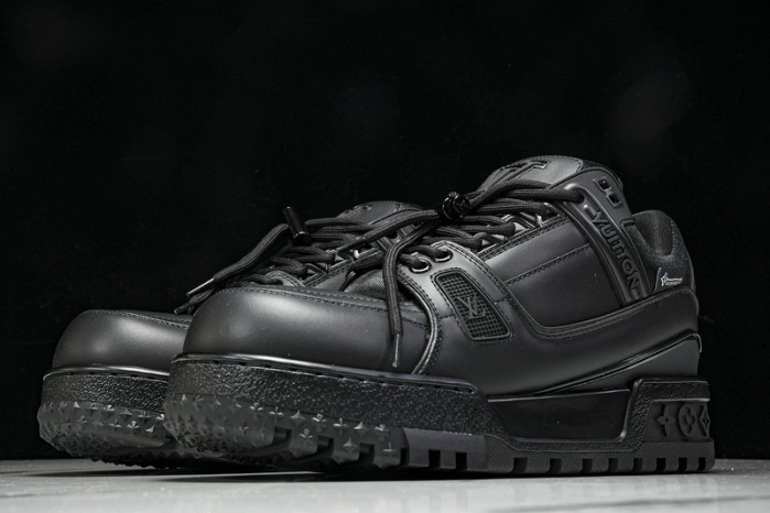 LV SNEAKER LOW FOR-LV220
