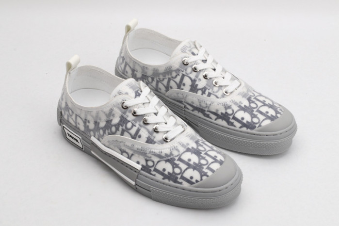 D10R B23 Sneakers Low Top