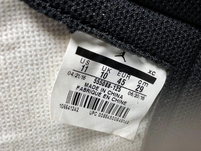 Air Jordan I 1 Retro High OG Chicago Bulls 555088-101
