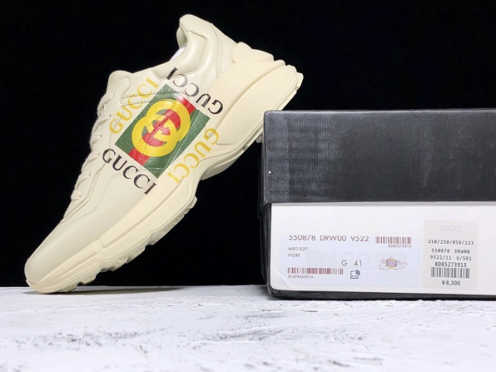 Gv*c trainer sneaker 500878 drw00 9522