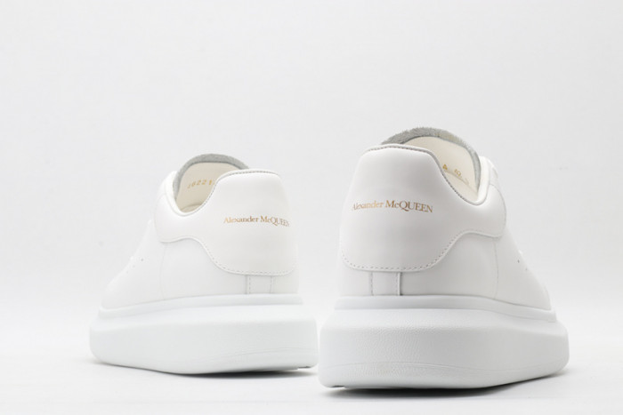 MQ Sneakers