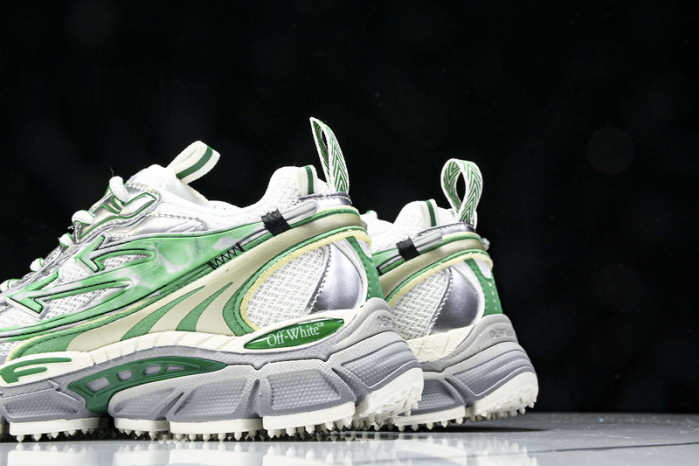 OF C/O  SNEAKER  FOR-022303