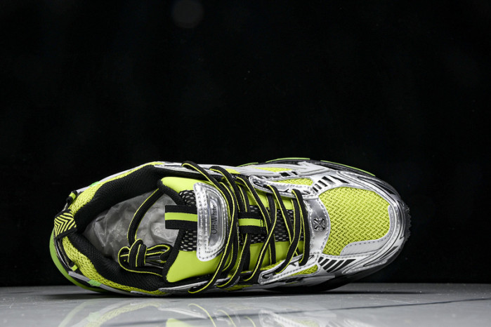 OF C/O  SNEAKER  FOR-022305