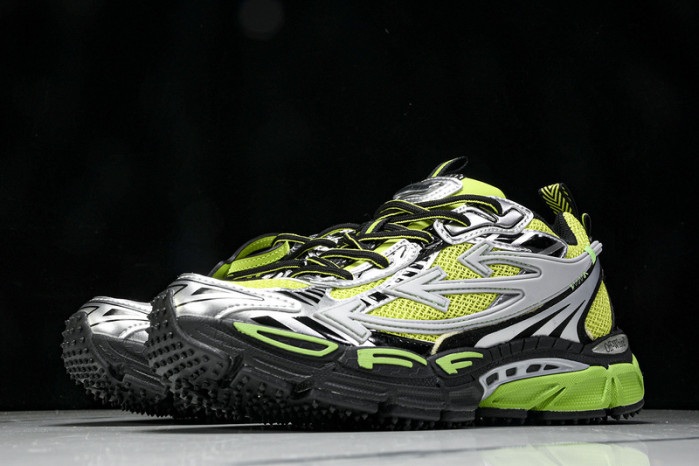 OF C/O  SNEAKER  FOR-022305