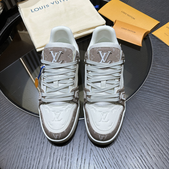 LV SNEAKER TRAINER FOR-LV425