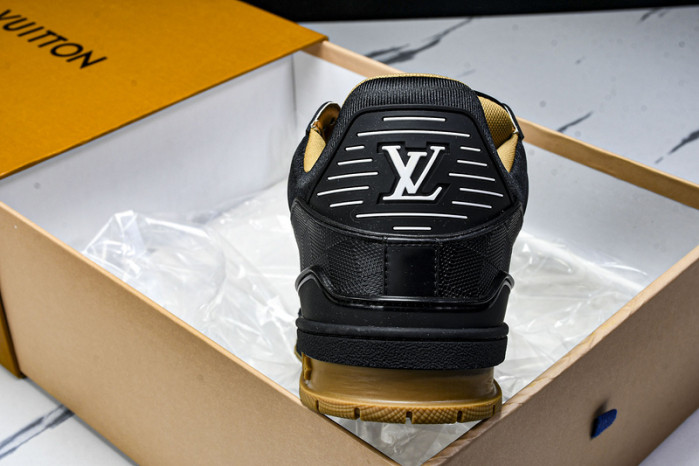 LV SNEAKER TRAINER   FOR-LV305